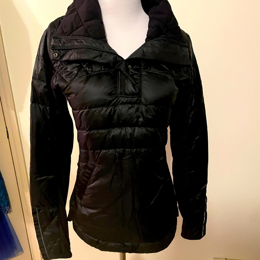 Lululemon pullover jacket - Picture 1 of 12